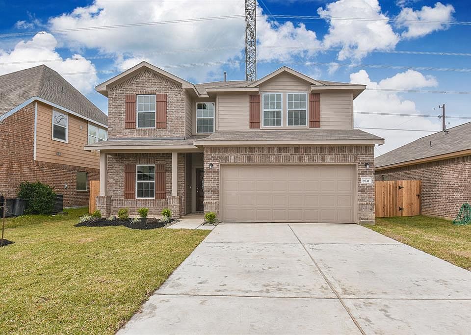 1st image of 7831 Wood Hollow Dr