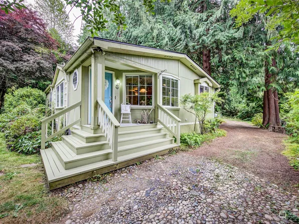 29656 Beach Drive NE, Poulsbo, WA 98370