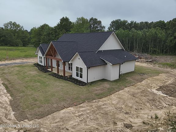 3rd image of 2165 N State Highway 43