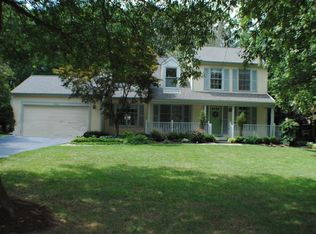 12463 Wendell Holmes Rd, Herndon, VA 20171