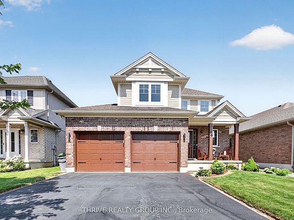 3rd image of 66 Peach Tree Blvd