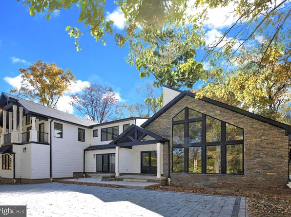 348 Pineville Rd, Newtown, PA 18940