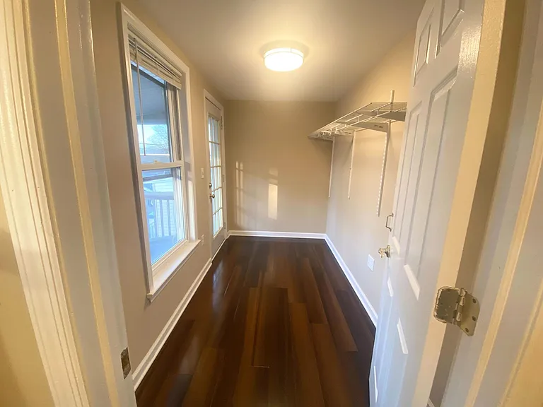 21 Columbus St #2 — Photo 8