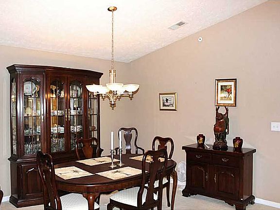 3rd image of 8750 Yardley Ct APT 307