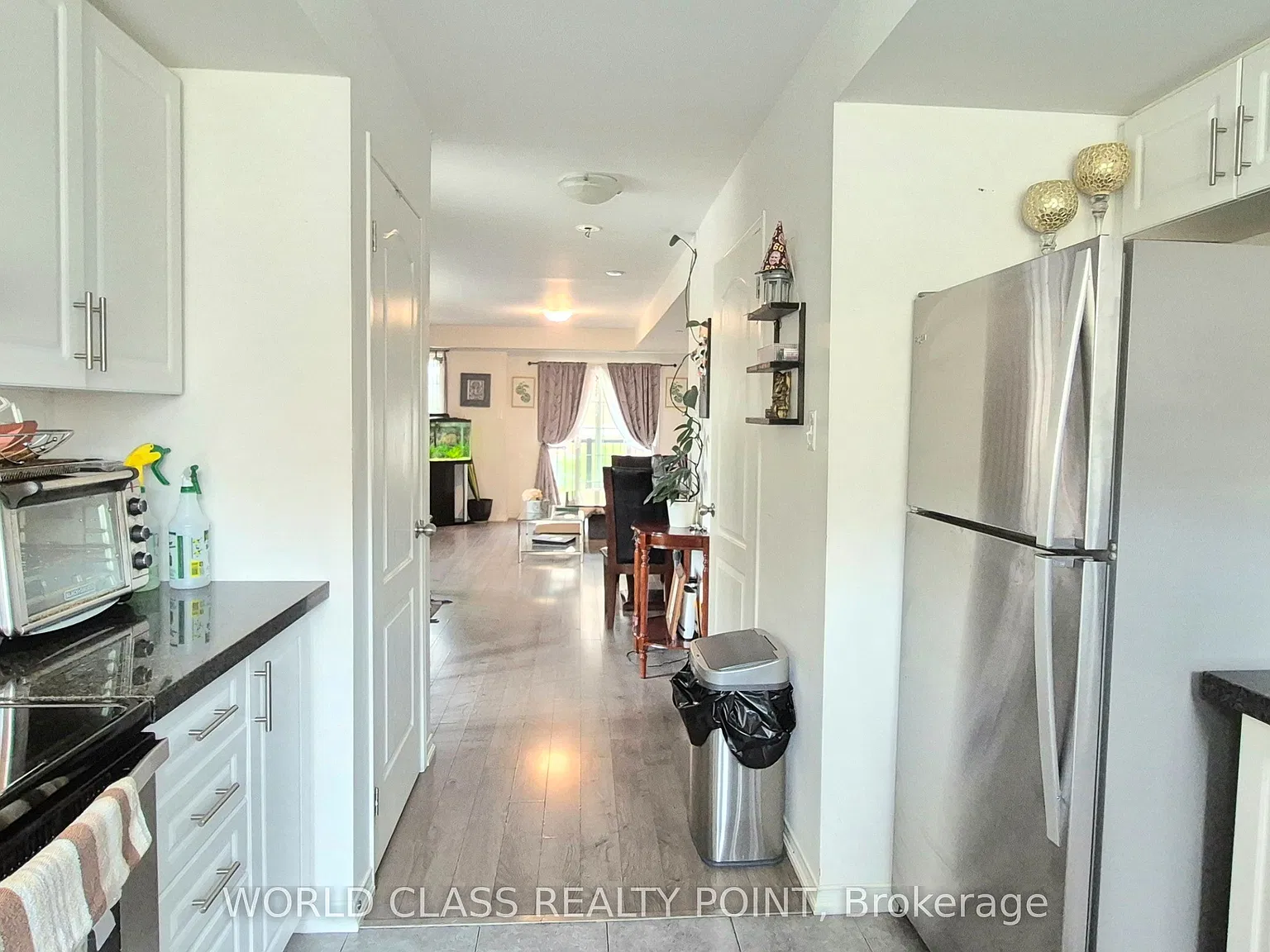 5 bed, $2,700 — Photo 4