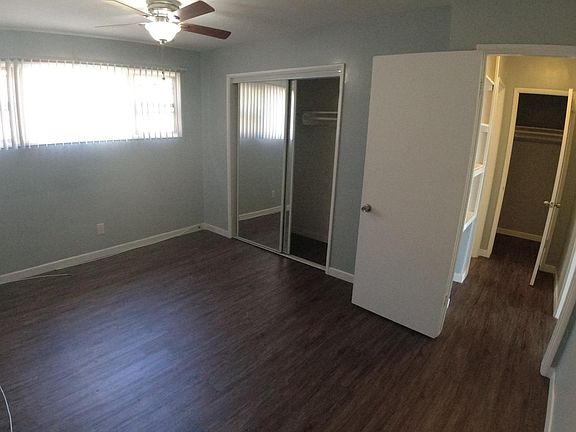 4th image of 5640 S La Brea Ave APT 9