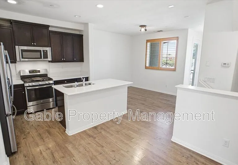 14854 Nordhoff St — Photo 6