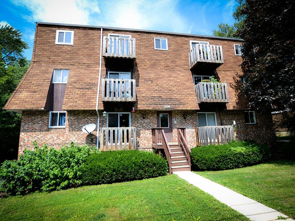 2nd image of 1004 Thornton St #202