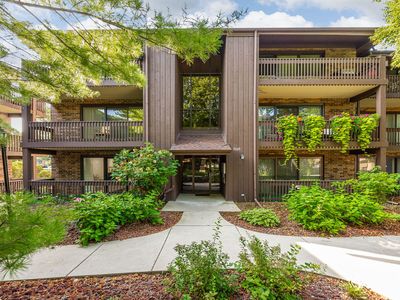 9609 S Austin Ave #1E, Oak Lawn, IL, 60453