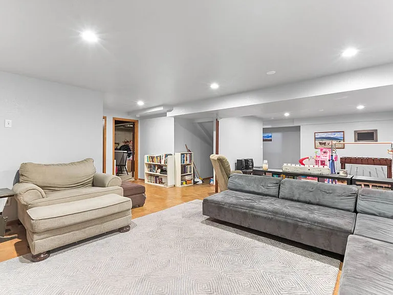 2257 Forecastle Dr — Photo 26