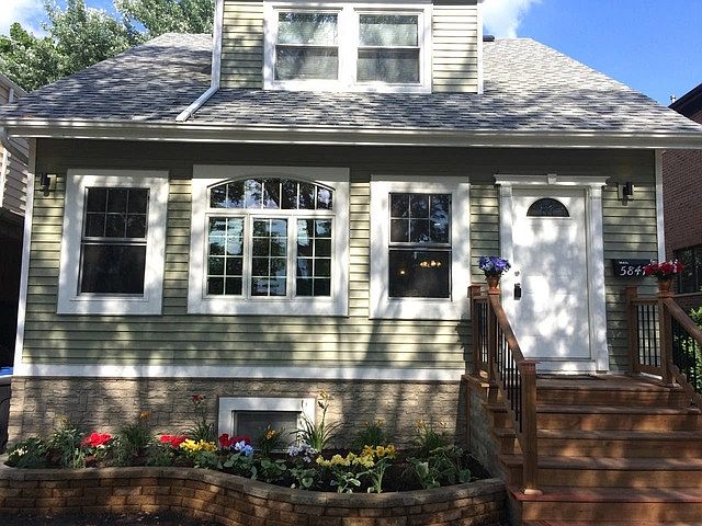 1st image of 5847 N Oconto Ave