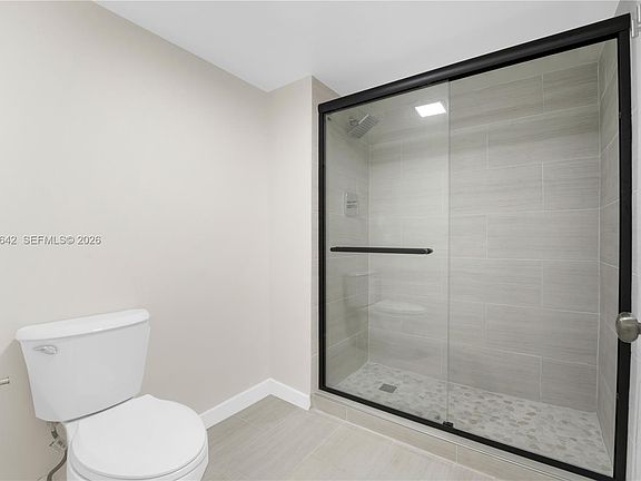 4th image of 290 174th St APT 1519
