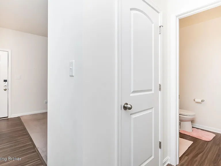 6411 Colome Dr — Photo 12