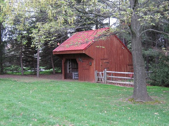 Barn