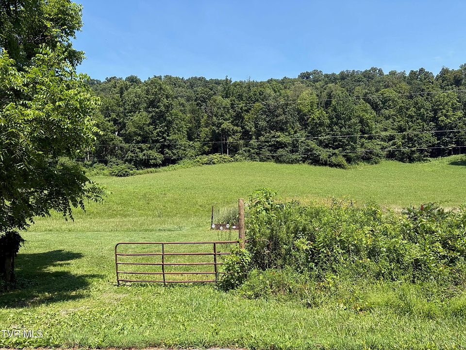 2nd image of Walker Mountain Rd