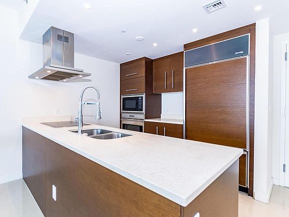 3rd image of 475 Brickell Ave APT 1700