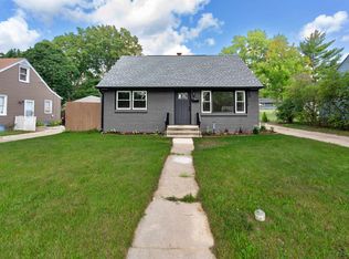 2224 Colorado Ave, Rockford, IL