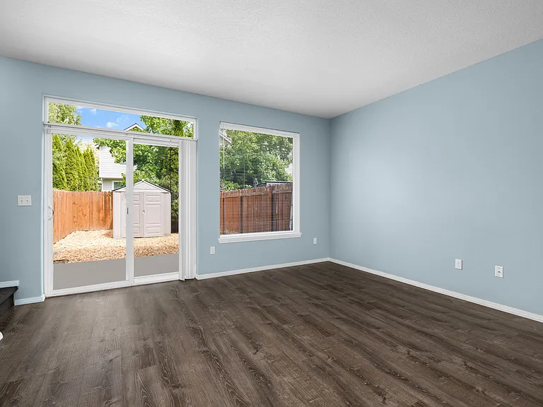 1272 NE 86th Way — Photo 12