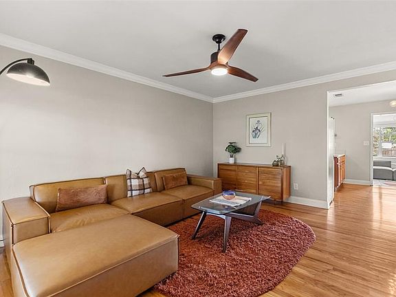 5th image of 3105 PICKFAIR STREET
