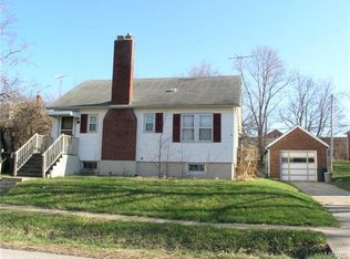 104 W Oak St, Warrenton, MO 63383