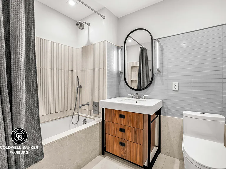 222 Broadway #2B — Photo 6