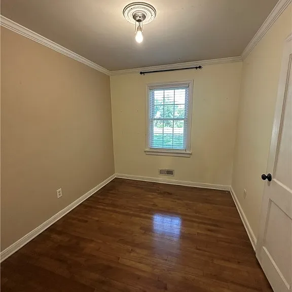 9004 Sparrow Dr — Photo 9