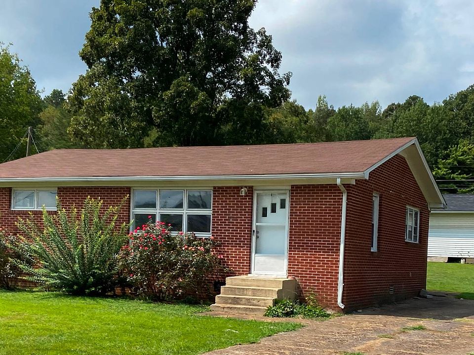 616 S Main St, Waynesboro, TN 38485 Zillow