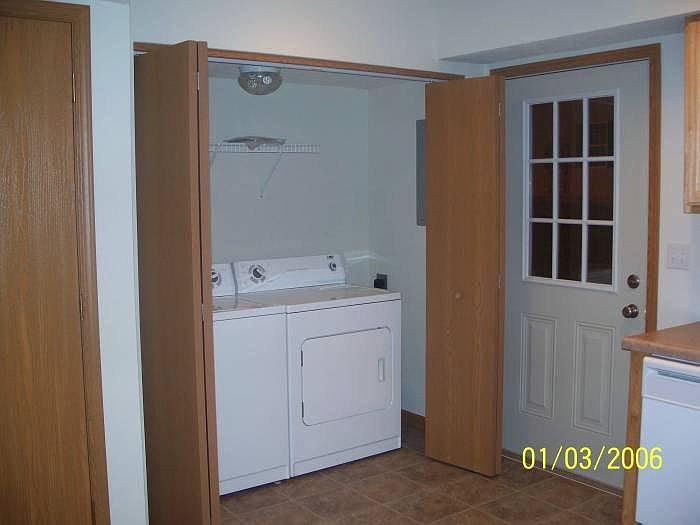 2nd image of 1720 Shadow Ridge Ct