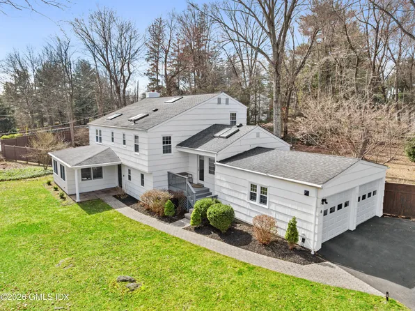 6 Gaxton Rd, Stamford, CT 06905