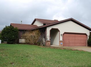 5919 S La Casa Ct SE, Kentwood, MI 49508