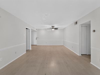 3838 N Oakland AVENUE #375, Shorewood, WI, 53211