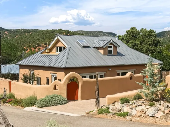 40 Canyon Hill Ln, Santa Fe, NM 87501