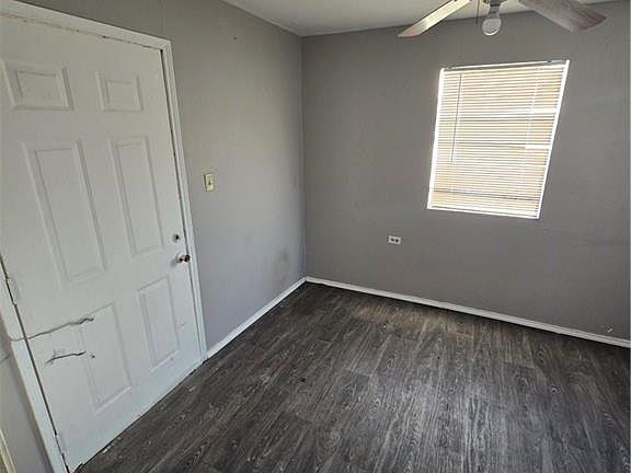 4th image of 5201 Jessica Dr