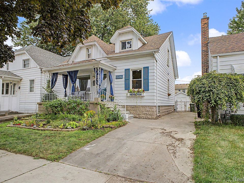1st image of 15596 Thomas Ave