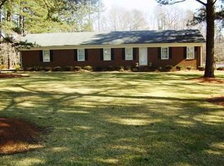 6611 Azalea Ln, Spring Hope, NC 27882