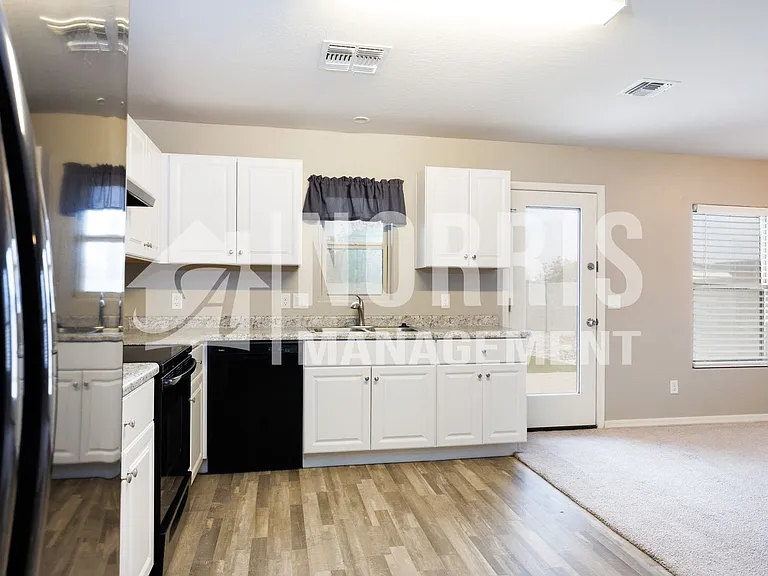 1824 S Wooten St — Photo 12