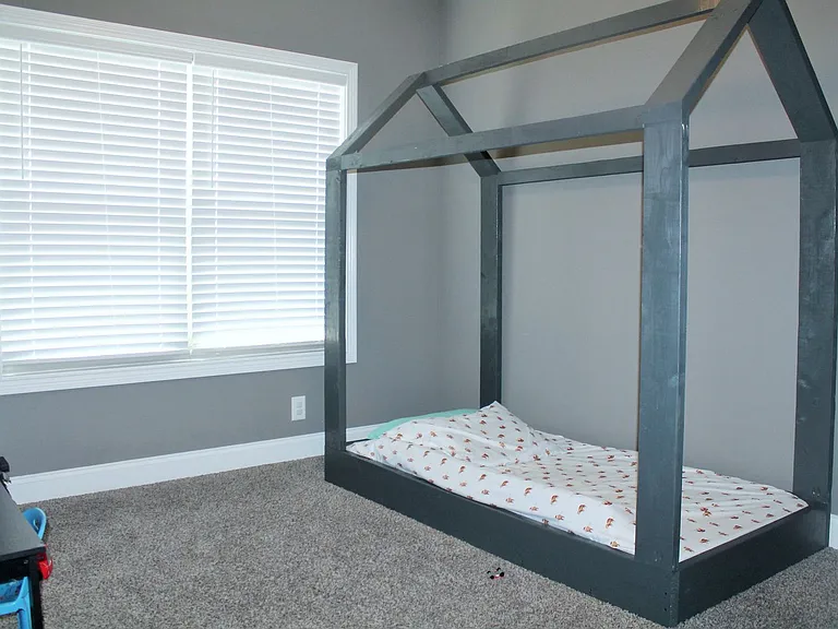 256 Azalea Dr — Photo 10