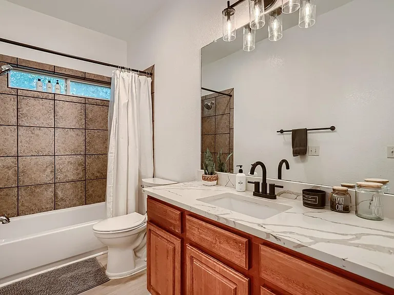 1812 Ulit Ave #A — Photo 20