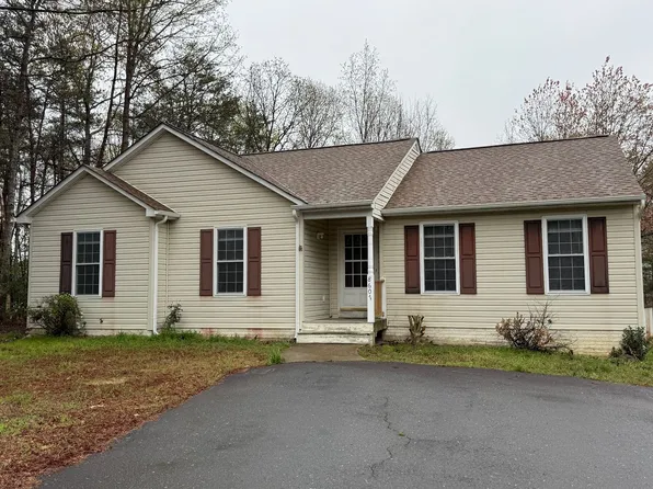 8607 Leslie Ct, Fredericksburg, VA 22407