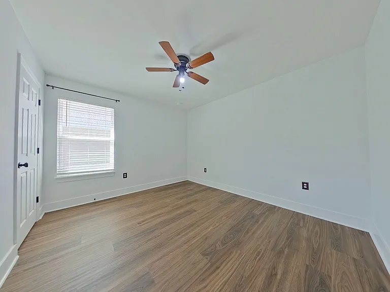 16-web-or-mls-10 Bedroom 2-2_03202026