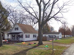 3121 Shelby Ave, Mattoon, IL 61938