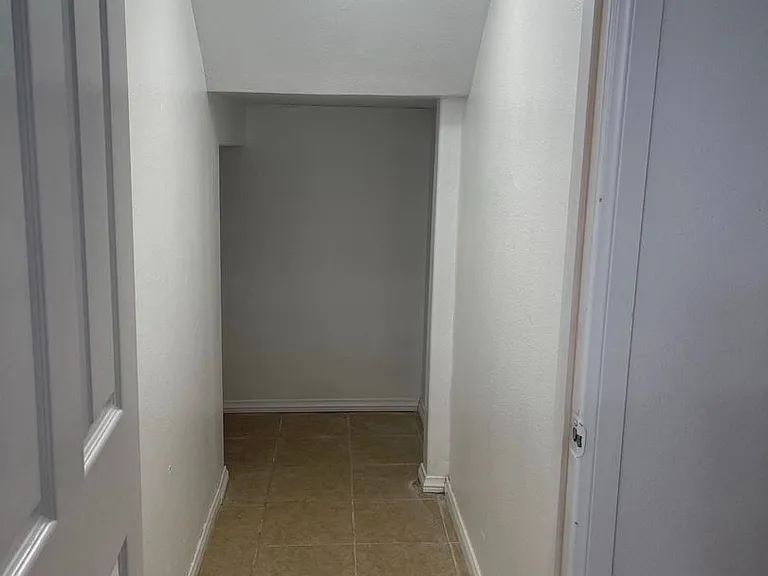 9548 Sally Ave — Photo 5