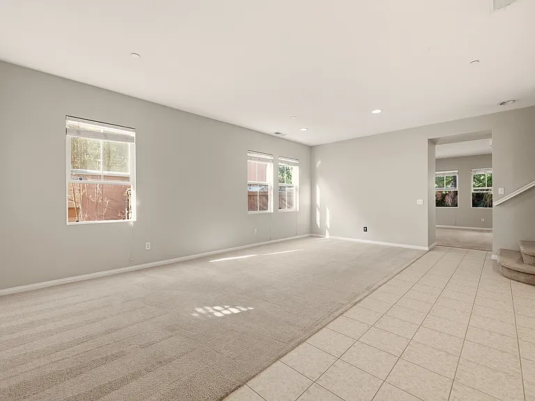 1728 Edmon Way — Photo 6
