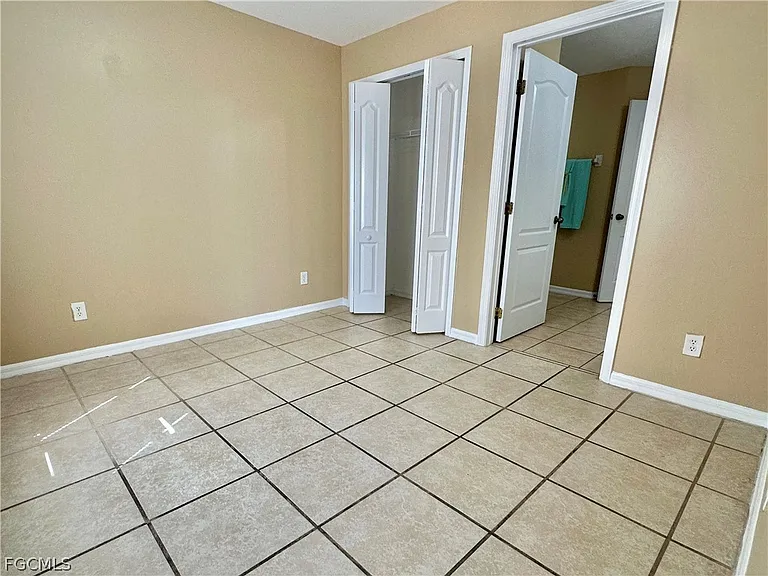 2015 Xelda Ave N — Photo 30