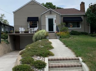 2503 Lakeview Ave, Saint Joseph, MI 49085