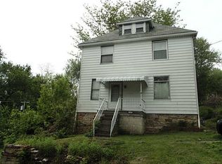 220 Houston Ave, Connellsville, PA 15425