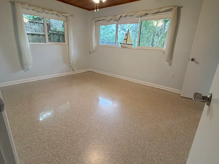 1115 Lake Nettie Dr — Photo 21