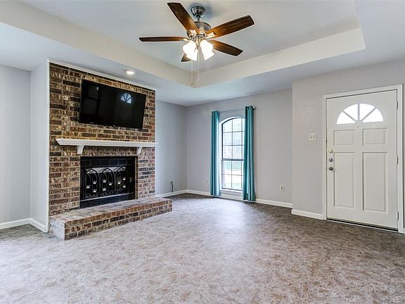 4th image of 529 Cedar Elm Ln
