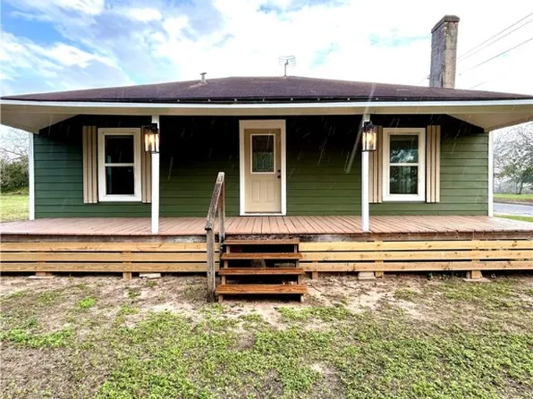 1101 E Crockett St, Beeville, TX 78102