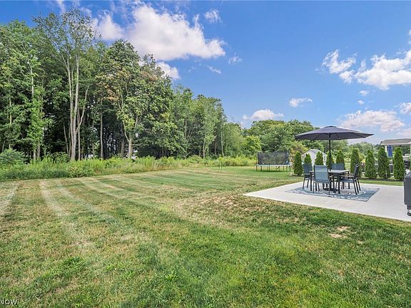 3rd image of 3159 Azalea Ridge Dr